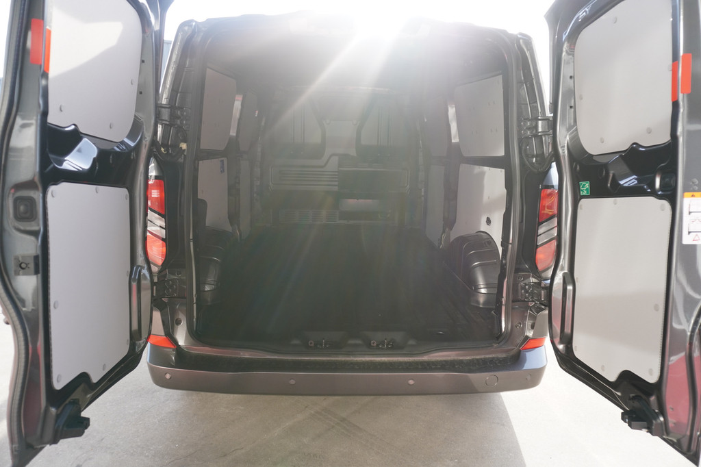 Ford Transit Custom 320 2.0 TDCI 170pk L2H1 Limited Schuifdeur L+R Automaat Nr. V126 | Airco | Adap. Cruise | Camera | Navi | Blis 9