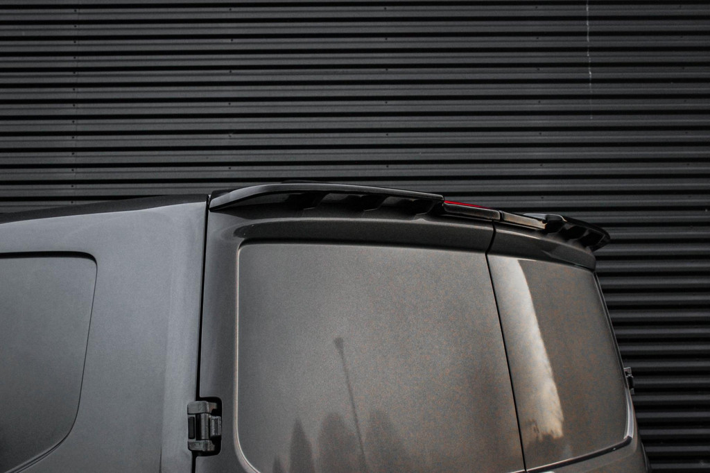 Ford Transit Custom 320 2.0 TDCI L2H1 AUTOMAAT 170PK JB- EDITION / FULL BLACK / APPLE CARPLAY / 3- ZITS / MY2024 / DIRECT RIJDEN 16