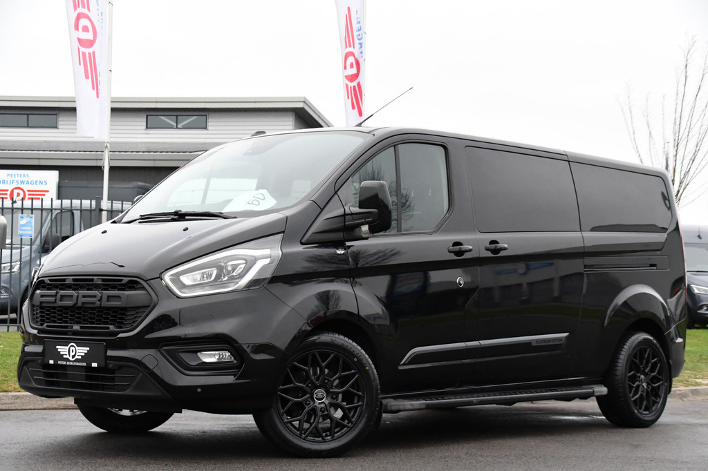 Ford Transit Custom 320 2.0 TDCI L2H1 Black Platinum Edition Camera, Cruise, Carplay, Leder, Xenon, Automaat, Trekhaak, Stoelverwarming, 2 x Schuifdeur, Uniek! 4