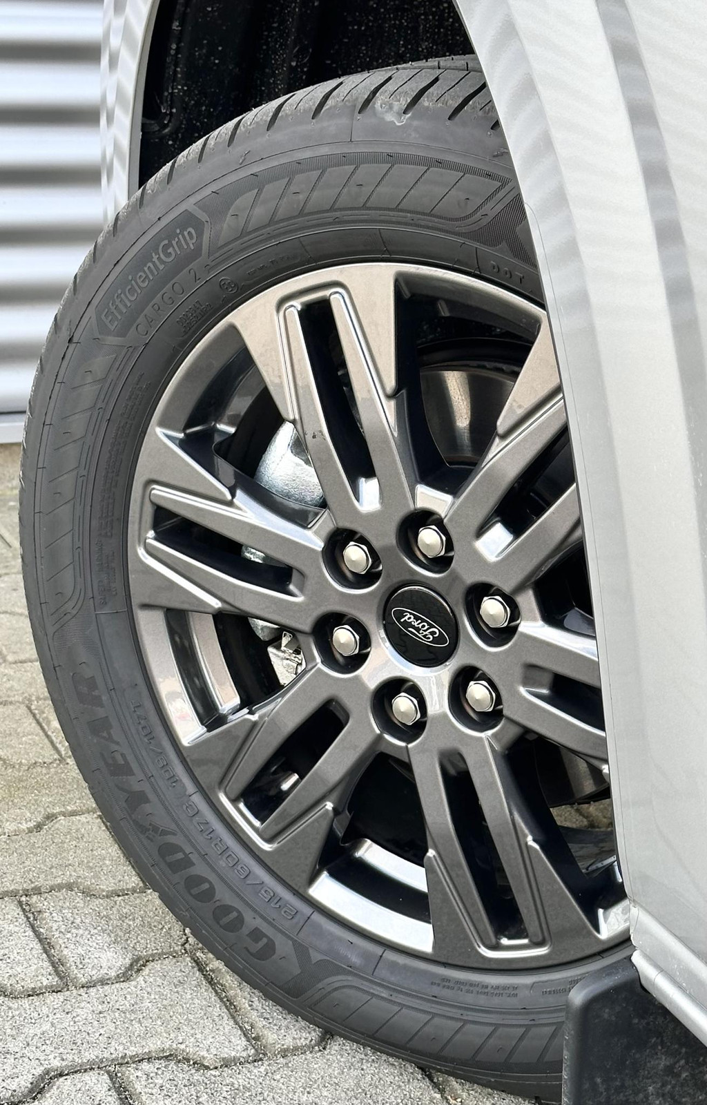 Ford Transit Custom 320 2.0 TDCI L2H1 LIMITED BPM VRIJ 18