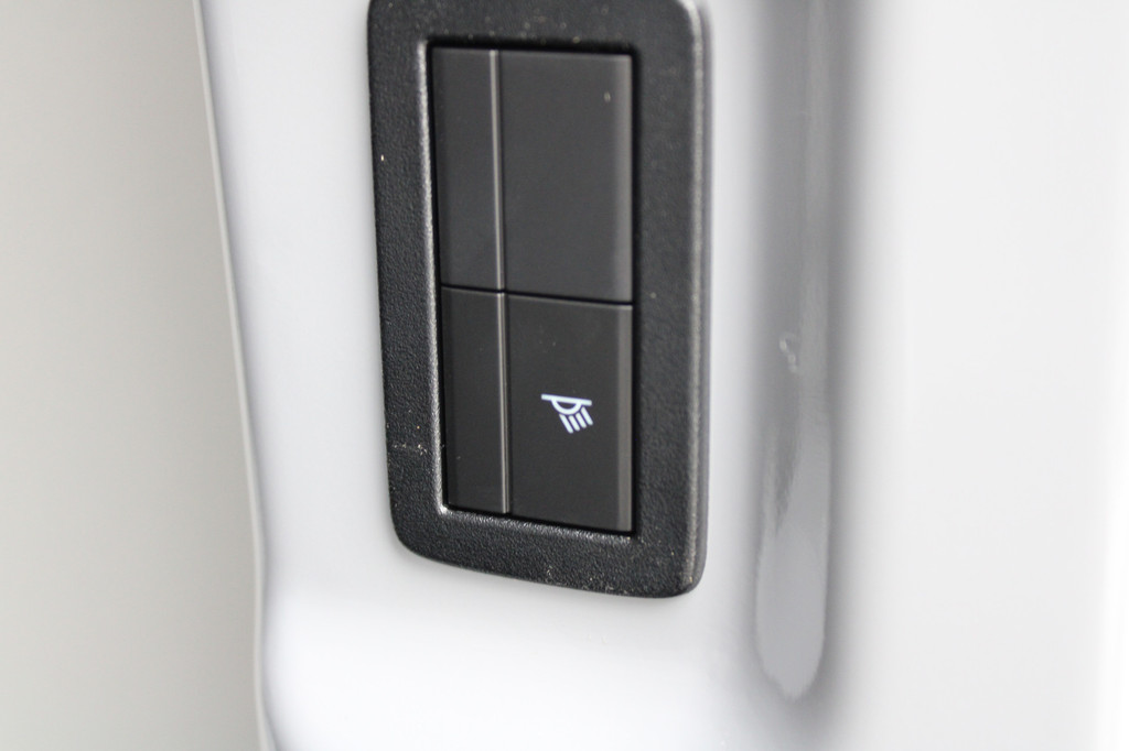 Ford Transit Custom 320 2.0 TDCI L2H1 Limited 150pk - 2x Schuifdeur - Adaptive Cruise - Verwarmd stuur - Blind spot - Navigatie - Camera - Draadloos laden - Rijklaar 11