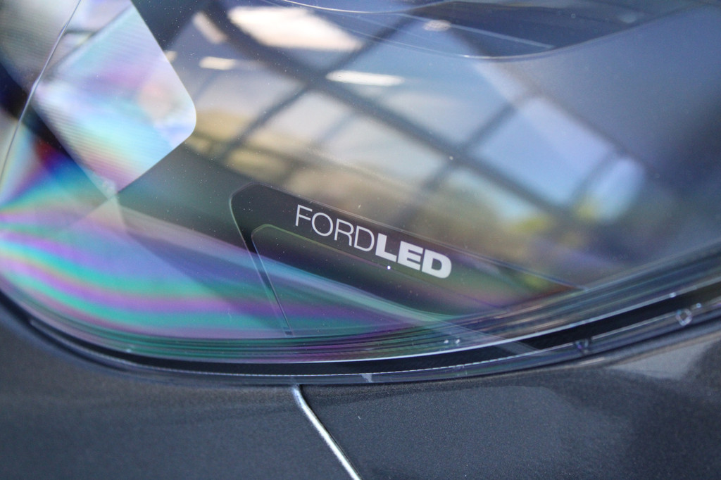 Ford Transit Custom 320 2.0 TDCI L2H1 Limited 150pk - 2x Schuifdeur - Adaptive Cruise - Verwarmd stuur - Blind spot - Navigatie - Camera - Draadloos laden - Rijklaar 15