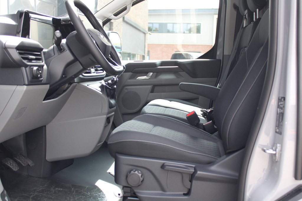 Ford Transit Custom 320 2.0 TDCI L2H1 Limited 150pk - 2x Schuifdeur - Adaptive Cruise - Verwarmd stuur - Blind spot - Navigatie - Camera - Draadloos laden - Rijklaar 15