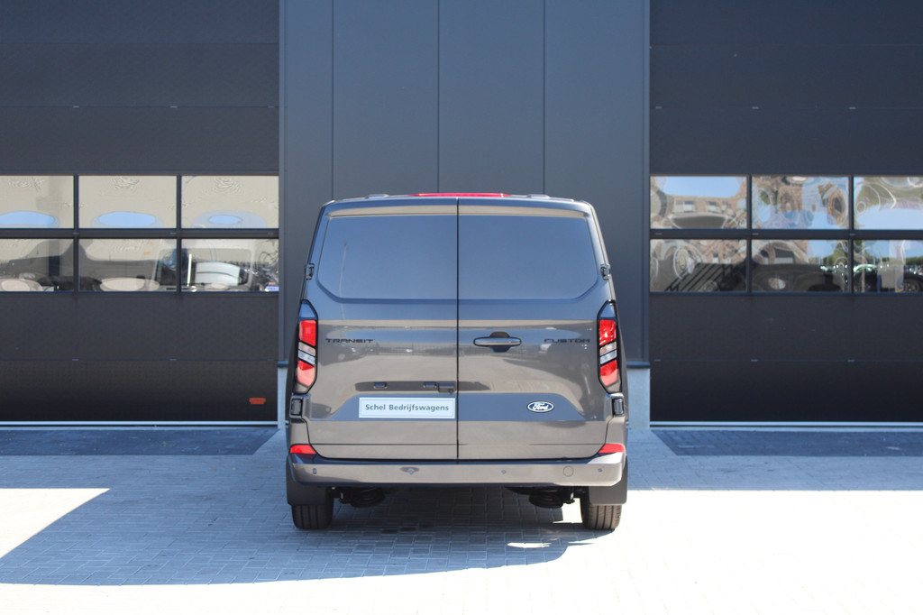 Ford Transit Custom 320 2.0 TDCI L2H1 Limited 150pk - 2x Schuifdeur - Adaptive Cruise - Verwarmd stuur - Blind spot - Navigatie - Camera - Draadloos laden - Rijklaar 7