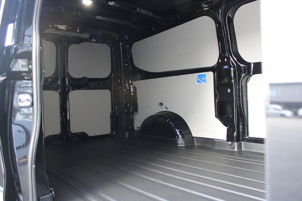 Ford Transit Custom 320 2.0 TDCI L2H1 Limited 150pk - 2x Schuifdeur - Adaptive Cruise - Verwarmd stuur - Blind spot - Navigatie - Camera - Draadloos laden - Rijklaar 7