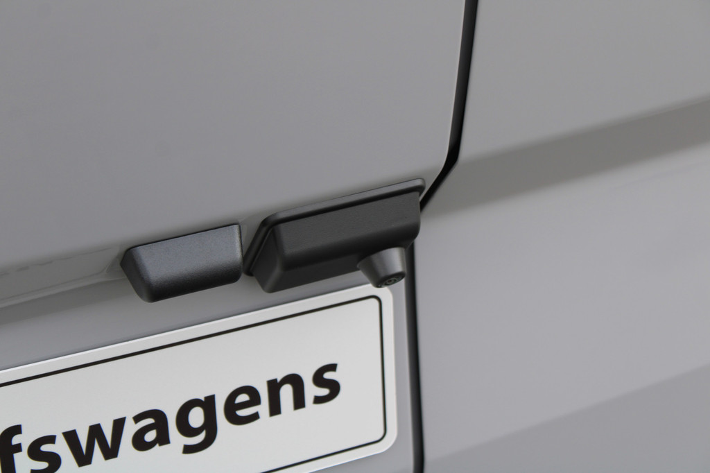 Ford Transit Custom 320 2.0 TDCI L2H1 Limited 150pk - 2x Schuifdeur - Adaptive Cruise - Verwarmd stuur - Blind spot - Navigatie - Camera - Draadloos laden - Rijklaar 9