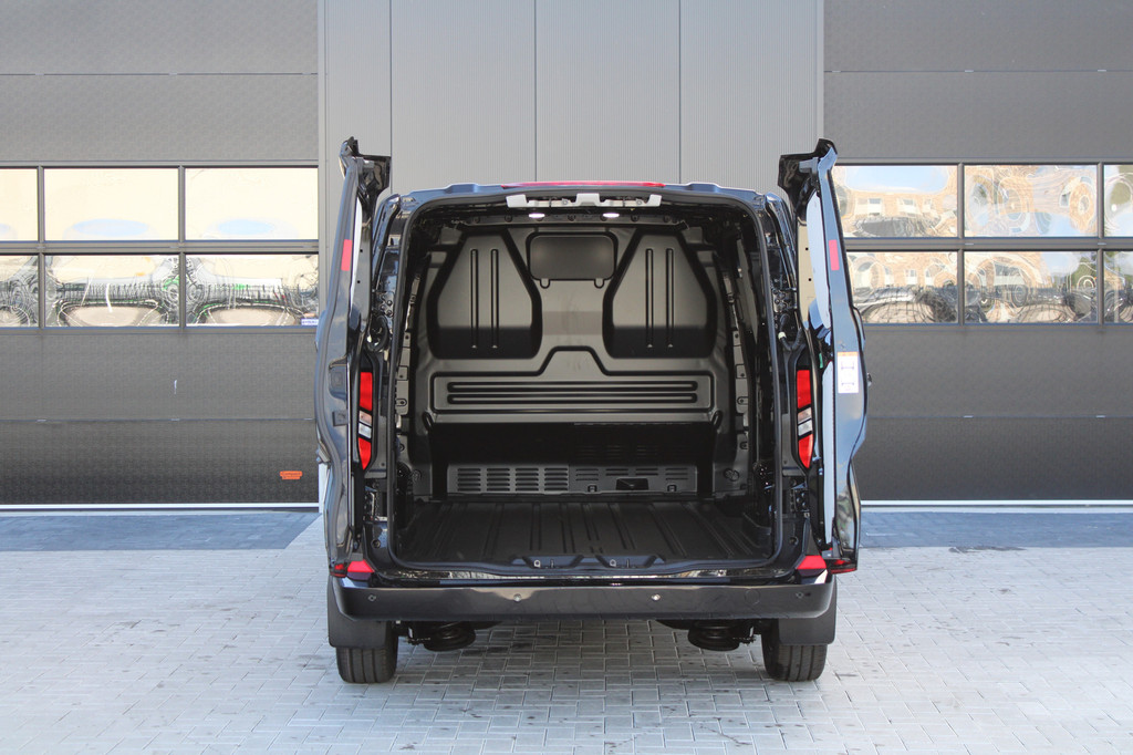 Ford Transit Custom 320 2.0 TDCI L2H1 Limited 150pk - Adaptive Cruise - Verwarmd stuur - Blind spot - Navigatie - Camera - Draadloos laden - Rijklaar 11