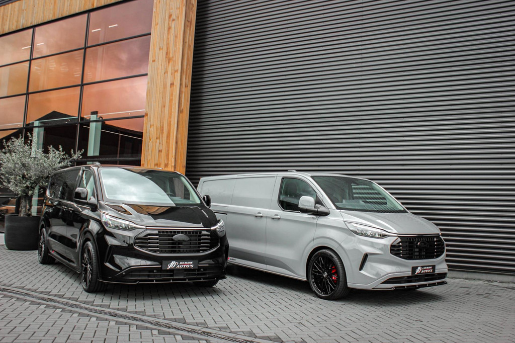 Ford Transit Custom 320 2.0 TDCI L2H1 Limited 170PK JB- EDITION / 2X SCHUIFDEUR / 3- ZITS / MY2024 / CAMERA / APPLE CARPLAY 12