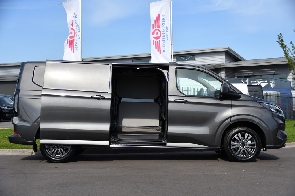 Ford Transit Custom 320 2.0 TDCI L2H1 Limited Adaptieve Cruise, Camera, Carplay, 170PK, Multimedia, Keyless, LED, Trekhaak, Uniek! 11