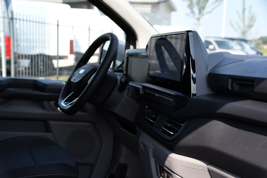 Ford Transit Custom 320 2.0 TDCI L2H1 Limited Adaptieve Cruise, Camera, Carplay, 170PK, Multimedia, Keyless, LED, Trekhaak, Uniek! 12