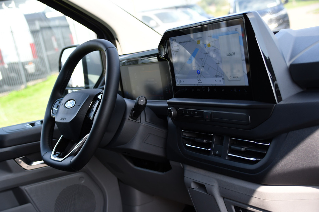 Ford Transit Custom 320 2.0 TDCI L2H1 Limited Adaptieve Cruise, Camera, Carplay, 170PK, Multimedia, Keyless, LED, Trekhaak, Uniek! 13