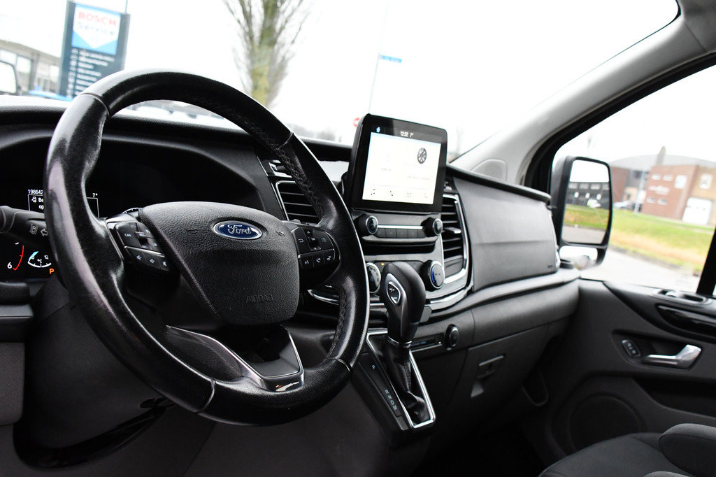 Ford Transit Custom 320 2.0 TDCI L2H1 Limited DC Cruise, Camera, Carplay, 170pk, Automaat, 12