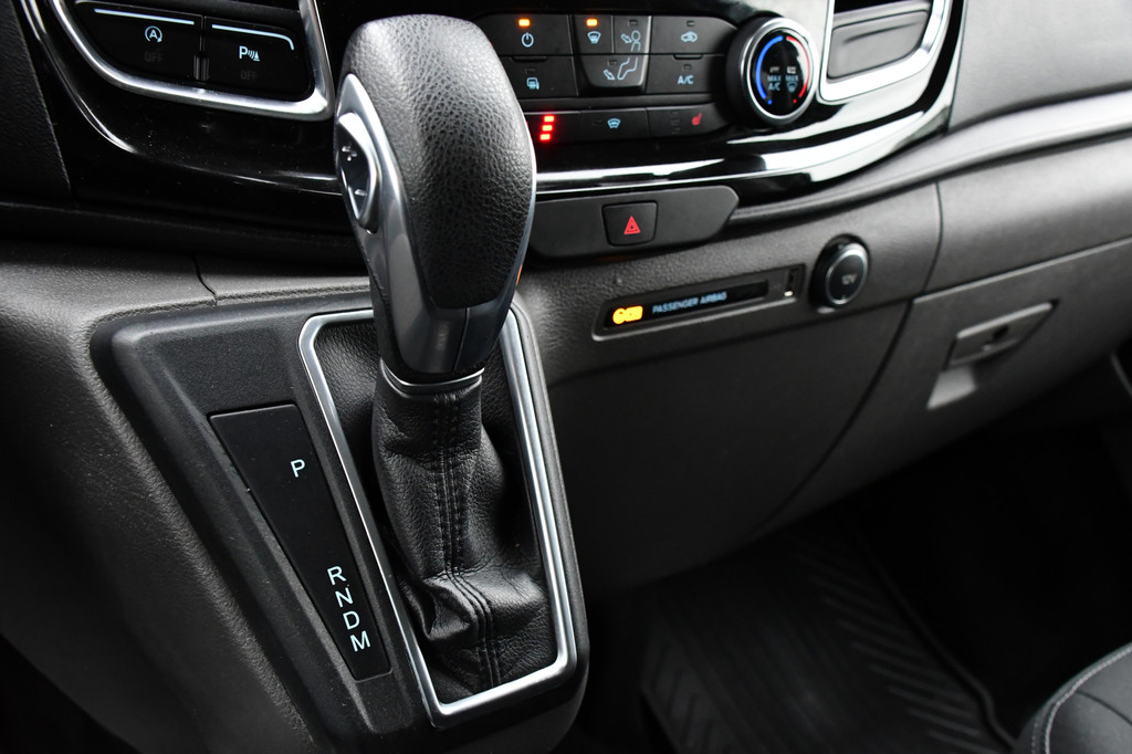 Ford Transit Custom 320 2.0 TDCI L2H1 Limited DC Cruise, Camera, Carplay, 170pk, Automaat, 21