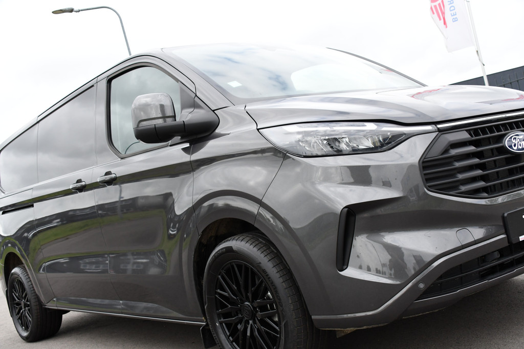 Ford Transit Custom 320 2.0 TDCI L2H1 Limited PB Edition Virtual, Adaptieve Cruise, Camera, LED, Sensoren, 170PK, Carplay, Stoelverwarming, Trekhaak Uniek! 18