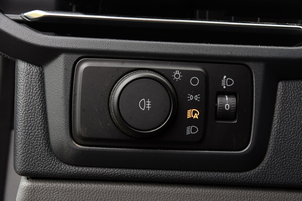 Ford Transit Custom 320 2.0 TDCI L2H1 Limited PB Edition Virtual, Adaptieve Cruise, Camera, LED, Sensoren, 170PK, Carplay, Stoelverwarming, Trekhaak Uniek! 21