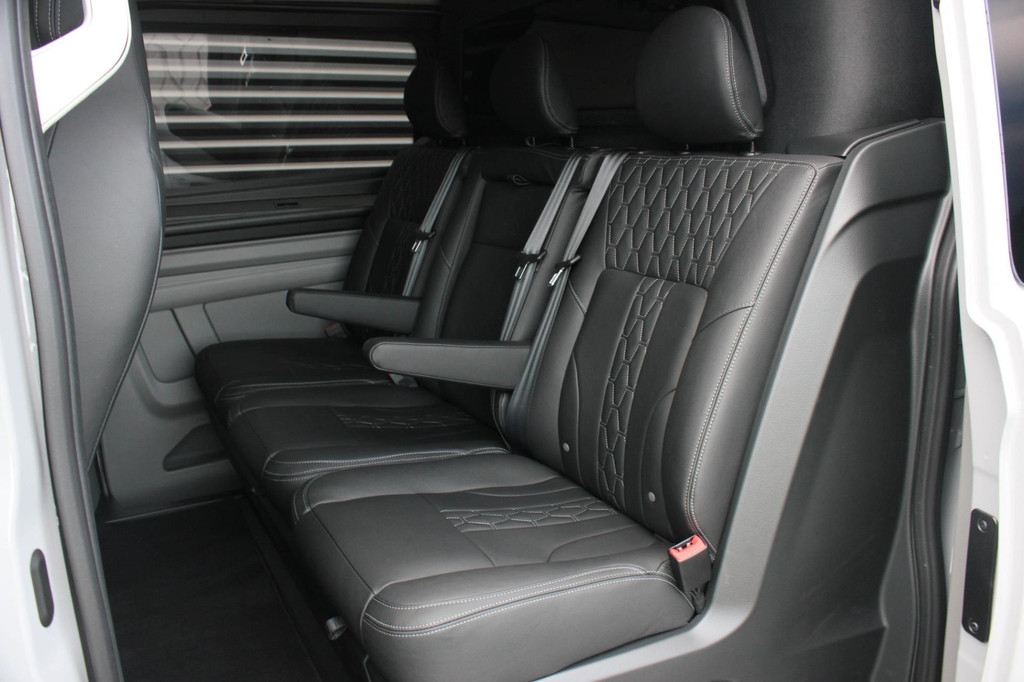 Ford Transit Custom 320 2.0 TDCI L2H1 MS- RT DC DUBBEL CABINE BPM VRIJ / KUIPSTOELEN / DIRECT RIJDEN / NAVIGATIE / GREY MATTER 21