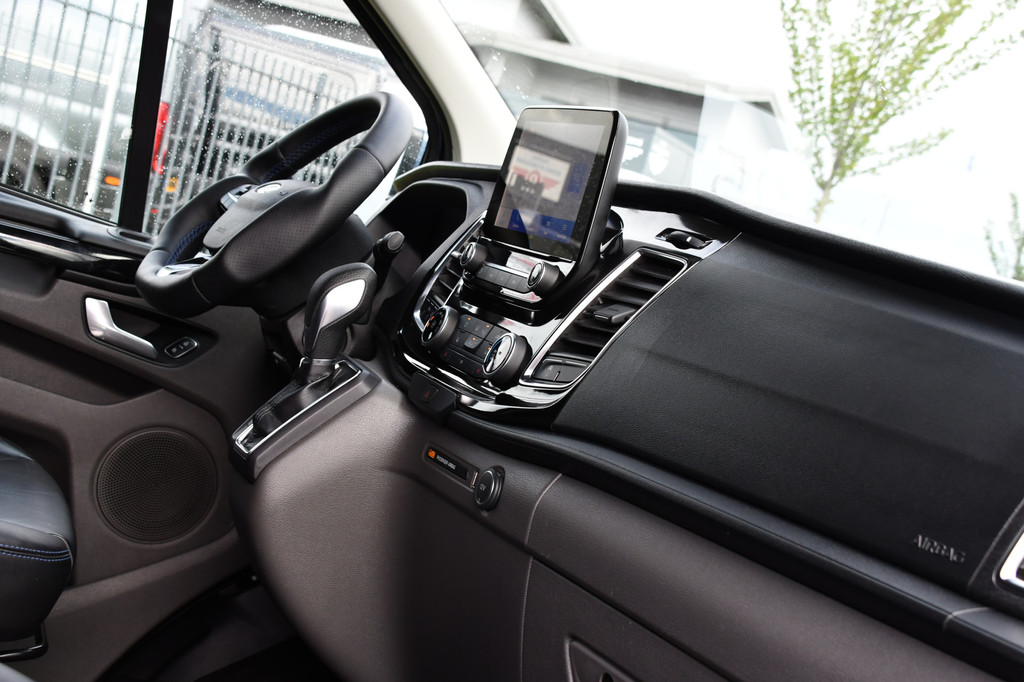 Ford Transit Custom 320 2.0 TDCI L2H1 MS-RT DC Full Options! Adaptieve Cruise, Camera, Carplay, 185PK, Xenon, Automaat, Leder, Stoelverwarming, Trekhaak, Uniek! 12