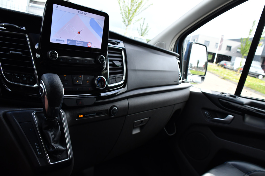 Ford Transit Custom 320 2.0 TDCI L2H1 MS-RT DC Full Options! Adaptieve Cruise, Camera, Carplay, 185PK, Xenon, Automaat, Leder, Stoelverwarming, Trekhaak, Uniek! 19