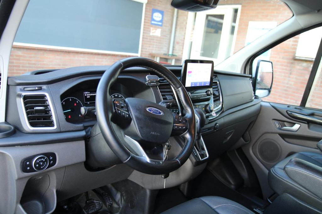 Ford Transit Custom 320 2.0 TDCI L2H1 Platinum Edition DC / Automaat 130PK / BOM VOL 15