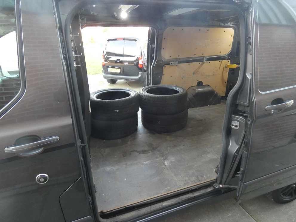 Ford Transit Custom 320 2.0 TDCI L2H1*Sport*dub.schuifdeuren 8