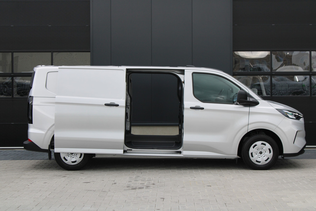 Ford Transit Custom 320 2.0 TDCI L2H1 Trend 136pk - 2x Schuifdeur - Achterklep - Carplay - Android - LED koplampen - Stoelverwarming - 70l tank - Rijklaar 10