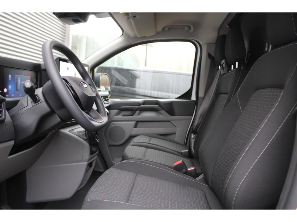 Ford Transit Custom 320 2.0 TDCI L2H1 Trend 136pk - Carplay - Android - LED koplampen - Stoelverwarming - 70l tank - Rijklaar 9