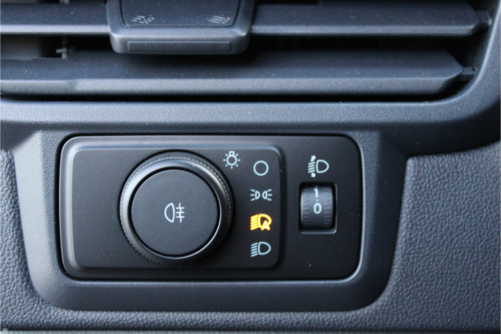 Ford Transit Custom 320 2.0 TDCI L2H1 Trend 136pk - Stoelverwarming - 2x Schuifdeur - LED Koplampen - Carplay - Android - Camera - Rijklaar 18