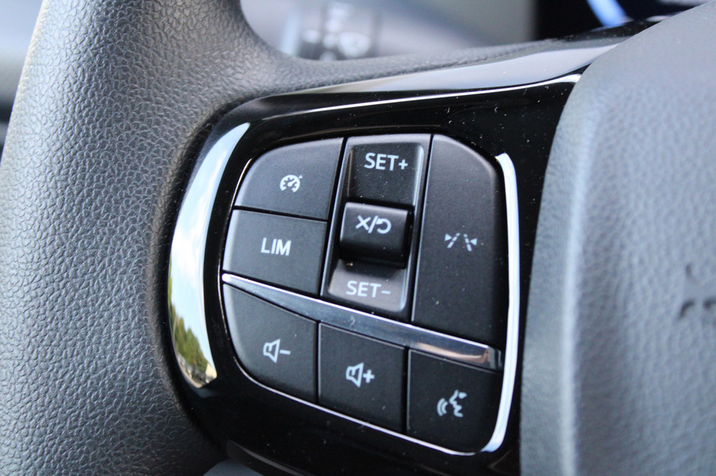 Ford Transit Custom 320 2.0 TDCI L2H1 Trend 136pk - Stoelverwarming - 2x Schuifdeur - LED Koplampen - Carplay - Android - Camera - Rijklaar 21