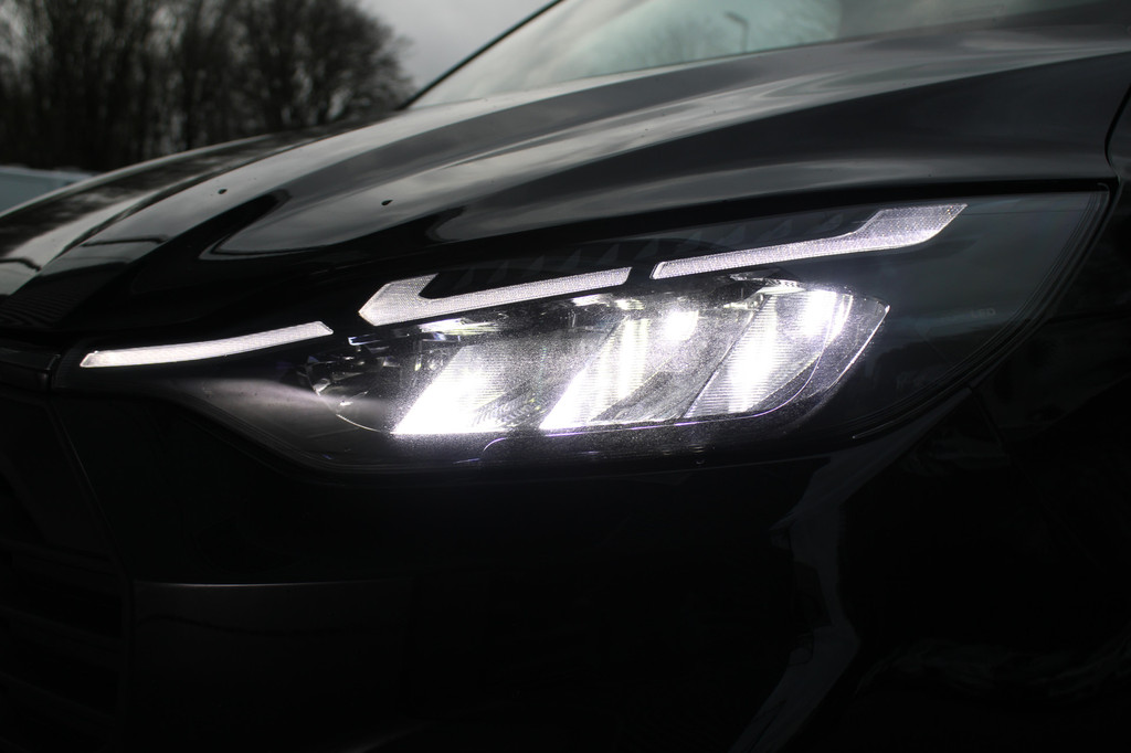 Ford Transit Custom 320 2.0 TDCI L2H1 Trend 170pk - Achterklep - Carplay - Android - LED koplampen - Stoelverwarming - 70l tank - Rijklaar 11