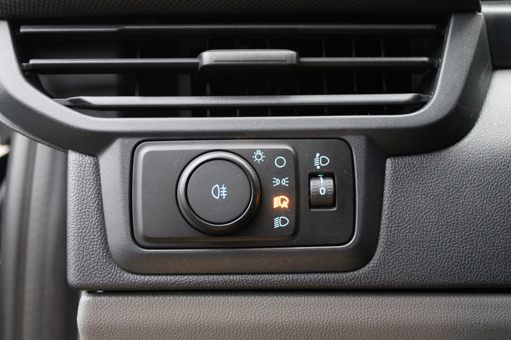 Ford Transit Custom 320 2.0 TDCI L2H1 Trend 170pk - Achterklep - Carplay - Android - LED koplampen - Stoelverwarming - 70l tank - Rijklaar 15