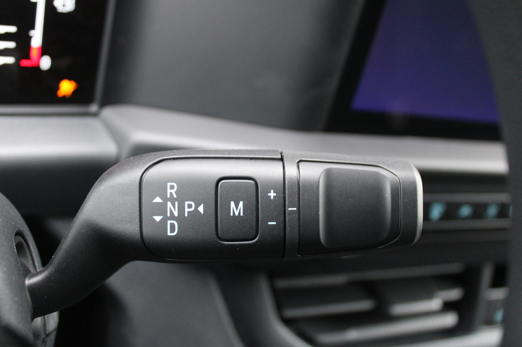 Ford Transit Custom 320 2.0 TDCI L2H1 Trend 170pk - Achterklep - Carplay - Android - LED koplampen - Stoelverwarming - 70l tank - Rijklaar 9