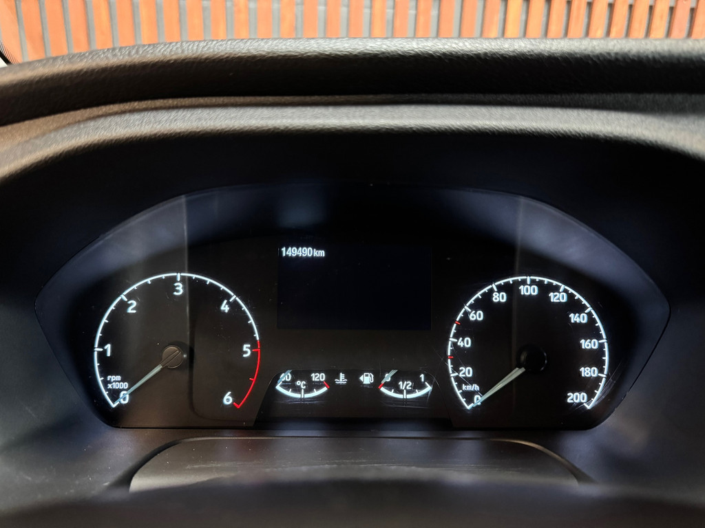 Ford Transit Custom 320 2.0 TDCI L2H1 Trend 9 Pers. NAVI-AIRCO-CARPLAY-CRUISE-PDC- PRIJS EUR 27.104 INCL BTW EN BPM 12