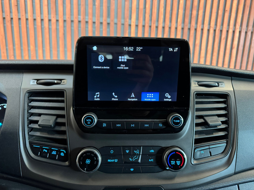 Ford Transit Custom 320 2.0 TDCI L2H1 Trend 9 Pers. NAVI-AIRCO-CARPLAY-CRUISE-PDC- PRIJS EUR 27.104 INCL BTW EN BPM 17