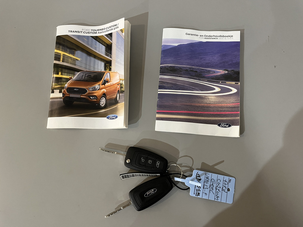 Ford Transit Custom 320 2.0 TDCI L2H1 Trend / Euro 6 / Airco / Cruise Control / Trekhaak / 220 V. / PDC / 65.600 KM !! 21