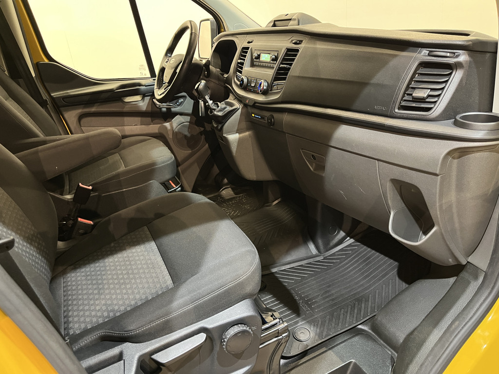 Ford Transit Custom 320 2.0 TDCI L2H1 Trend / Euro 6 / Airco / Cruise Control / Trekhaak / PDC / Imperiaal / 68.700 KM !! 20
