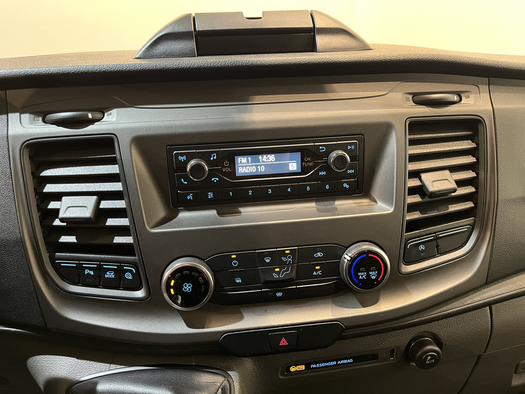 Ford Transit Custom 320 2.0 TDCI L2H2 Trend 170 PK / Euro 6 / Servicebus / Sortimo inrichting / Airco / Cruise Control / PDC / 3-Zits 9