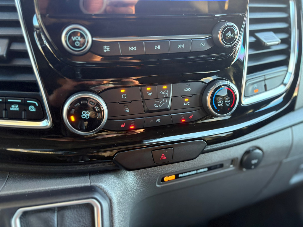 Ford Transit Custom 320 2.0 TDCI Platinum|NAP|131PK|platinum edition|1e EIG|DUBBELCABINE|AUTOMAAT|cruise|achteruitrijcamera|trekh 20