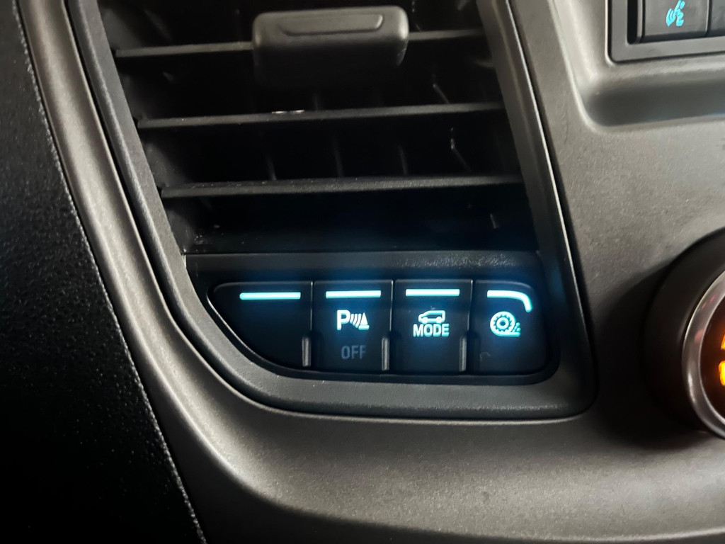 Ford Transit Custom 320 2.0 TDCI euro6 L1H1 Trend Airco, 2xSchuifdeur, CruiseControl, Trekhaak 2500KG, RIJKLAARPRIJS! 20