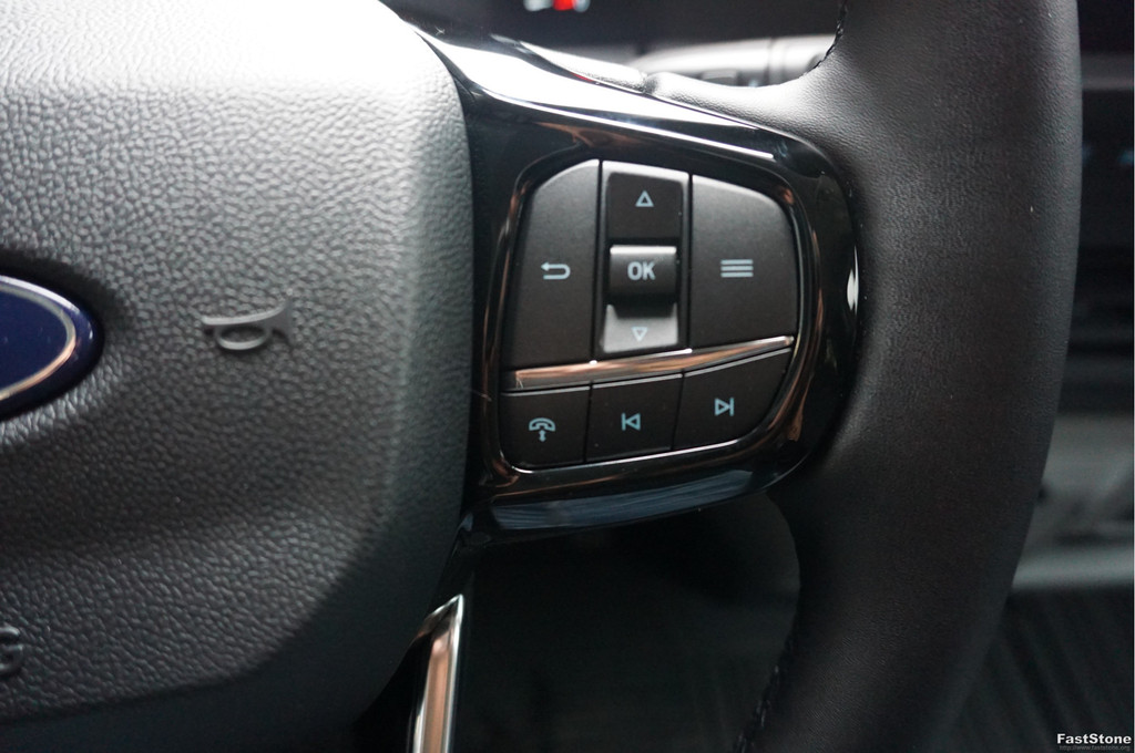 Ford Transit Custom 320L 136PK Trend DC AUT BPM VRIJ!! 13 Sync4 Navi, ACC, Camera!! NR. A299 13