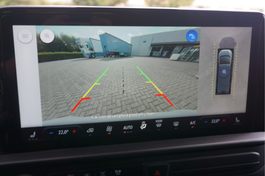 Ford Transit Custom 320L 170PK DC Limited AUT BPM VRIJ!! Navi, ACC, Trekhaak, 360° Cam, 17 LM, 2x Schuifdeur!! NR. 581 12