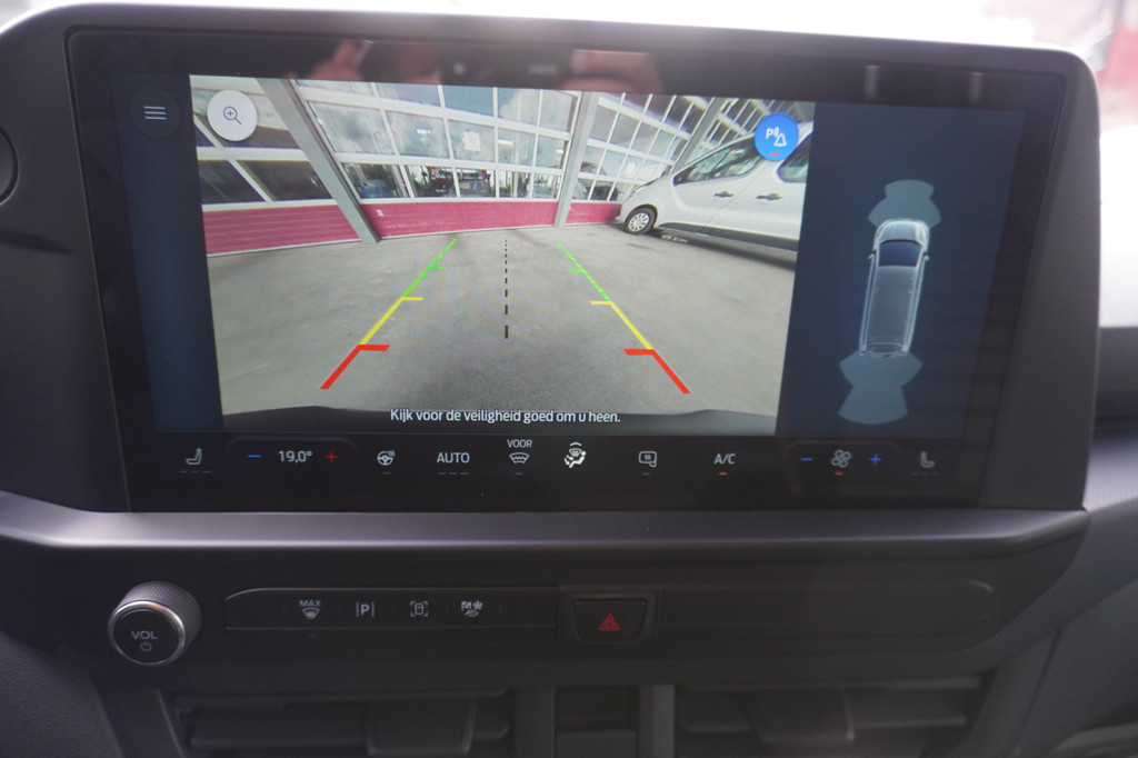 Ford Transit Custom 320L 2.0 TDCI 136PK L2H1 Trail DubbelCabine Schuifdeur L/R Nr. V090 | Airco | Adap | Navi| Camera | Blis | Lm velgen DEMO 18