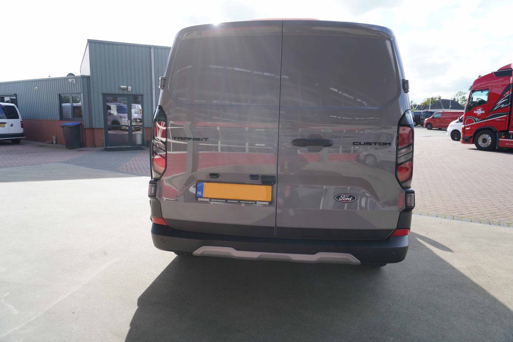 Ford Transit Custom 320L 2.0 TDCI 136PK L2H1 Trail DubbelCabine Schuifdeur L/R Nr. V090 | Airco | Adap | Navi| Camera | Blis | Lm velgen DEMO 6