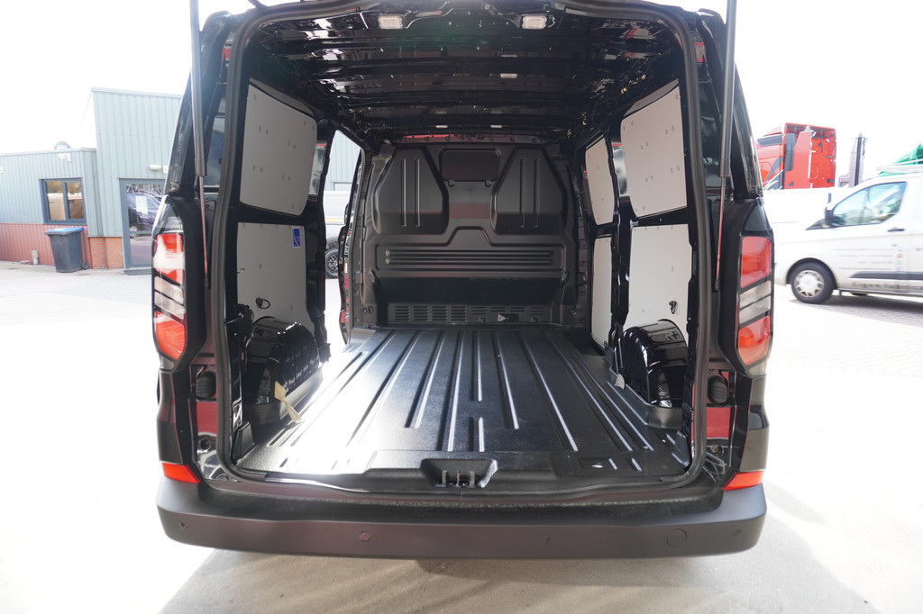Ford Transit Custom 320L 2.0 TDCI 136PK L2H1 Trend Achterklep Schuifdeur L / R Nr. V092 | Airco | Cruise | Camera | Apple CP-Android auto 12