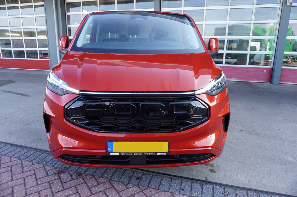 Ford Transit Custom 320L 2.0 TDCI 136pk L2H1 Limited Nr. V153 | Airco | Adap.cruise | Navi | Glaslookpanelen | Spoilers 10