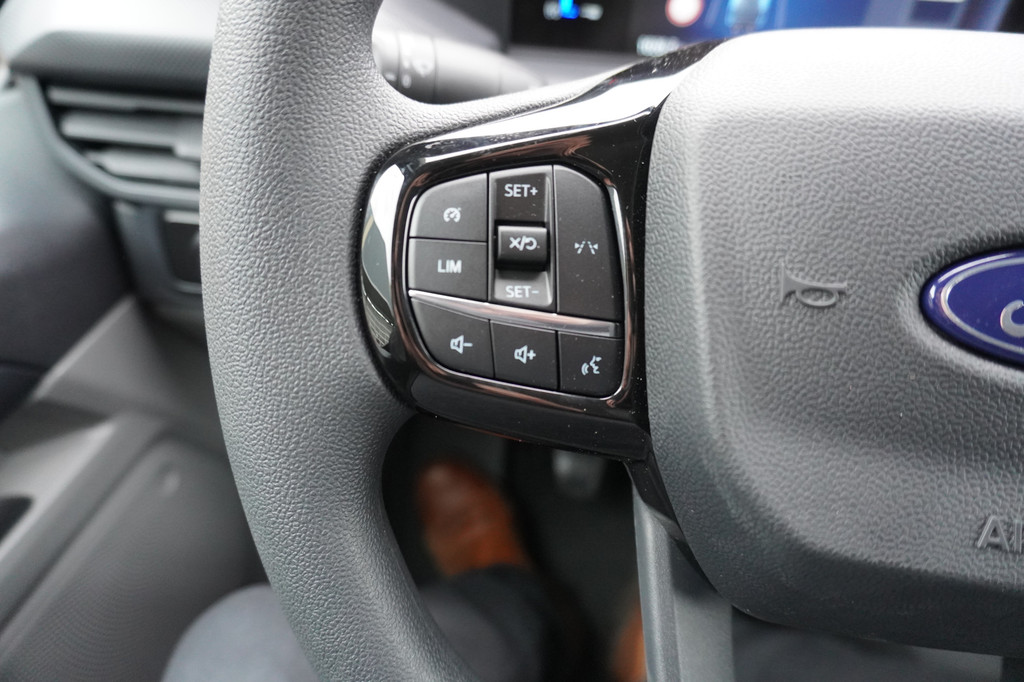 Ford Transit Custom 320L 2.0 TDCI 150PK L2H1 Trend Dubbelcabine LM velgen Nr. V022 | Airco | Cruise | Camera | Apple CP-Android auto 17