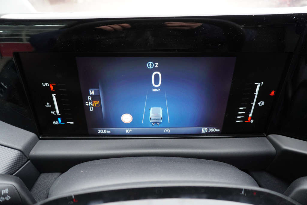 Ford Transit Custom 320L 2.0 TDCI 170PK L2H1 Limited Automaat Nr. V058 | Adap.Cruise | Navi | Airco | Camera 18