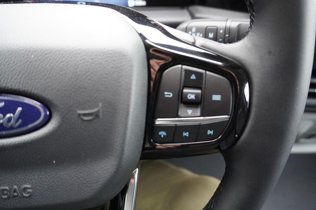 Ford Transit Custom 320L 2.0 TDCI 170PK L2H1 Limited Automaat Nr. V058 | Adap.Cruise | Navi | Airco | Camera 21