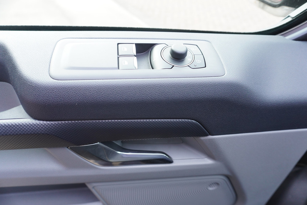 Ford Transit Custom 320L 2.0 TDCI 170PK L2H1 Limited Automaat Schuifdeur L / R Nr. V048 | Airco | Adaptive Cruise | Navi | Camera 17