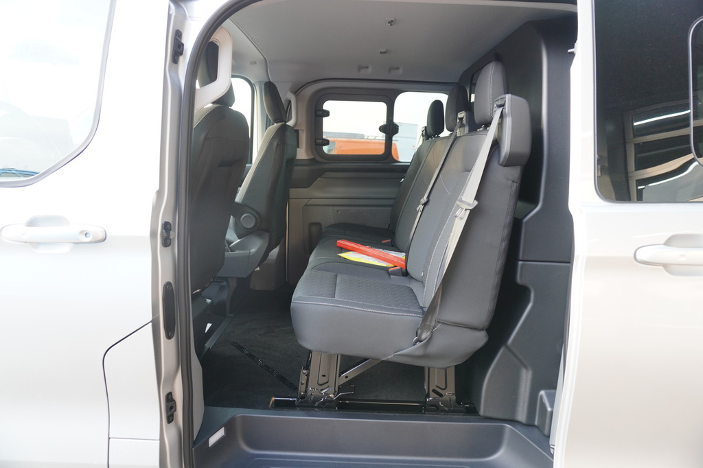 Ford Transit Custom 320L 2.0 TDCI 170PK L2H1 Limited DubbelCabine Automaat Schuifdeur L/R Nr. V072 | Trekhaak | Airco | Adap.Cruise | Navi | 360 Camera DEMO 18