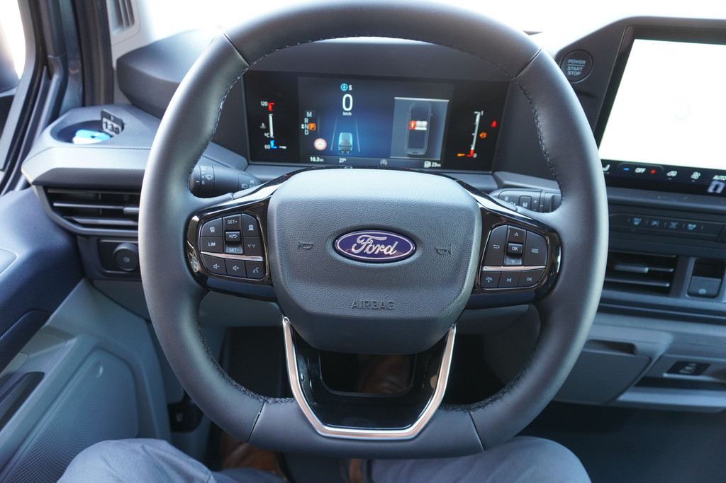 Ford Transit Custom 320L 2.0 TDCI 170PK L2H1 Trend 4x4 Automaat Nr. V143 | Airco | Navi | Adap.Cruise | Blis| LM velgen 18